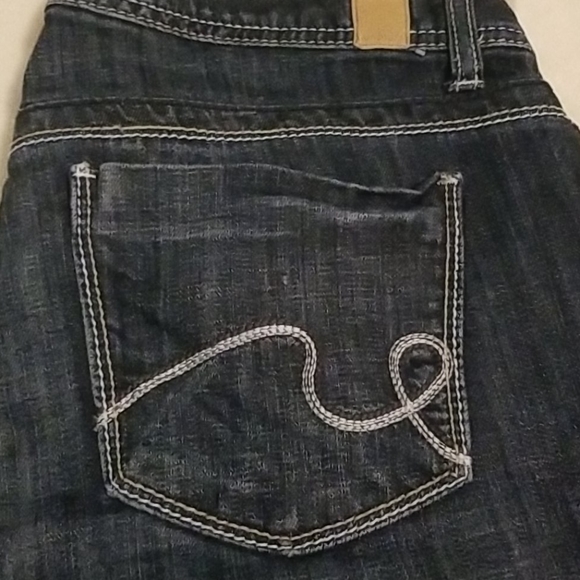 Maurices classy denim shorts. - Picture 4 of 5